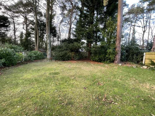Detached House Main Photo