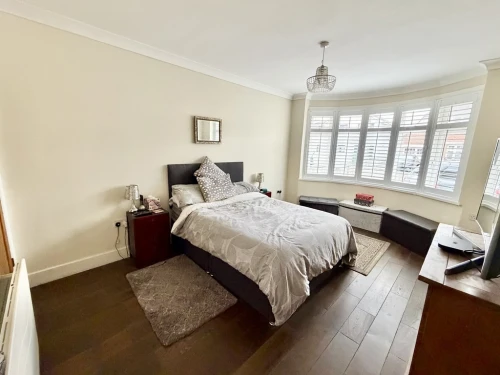 Detached Bungalow Main Photo