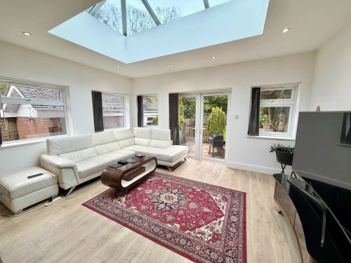 Detached Bungalow Main Photo