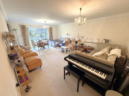 Apartment Photo 2