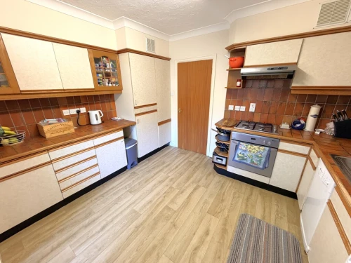 Apartment Main Photo