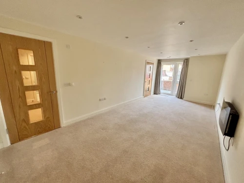 Ground Floor Flat Main Photo