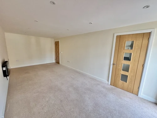 Ground Floor Flat Main Photo