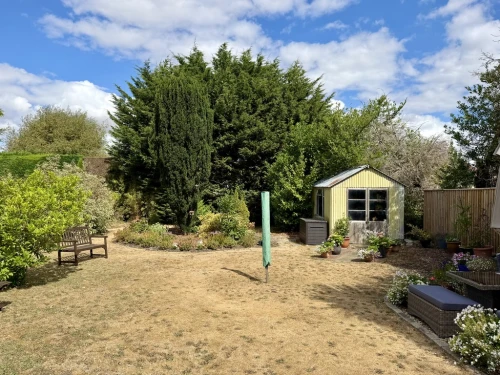Detached House Main Photo