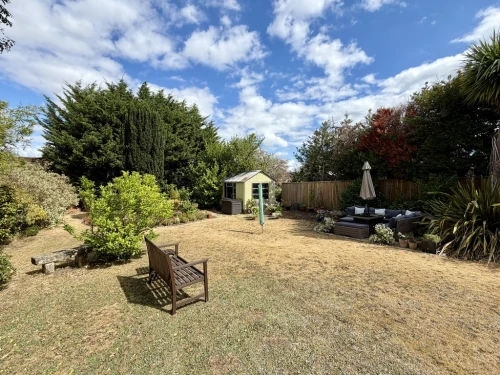 Detached House Main Photo