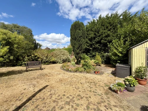 Detached House Main Photo