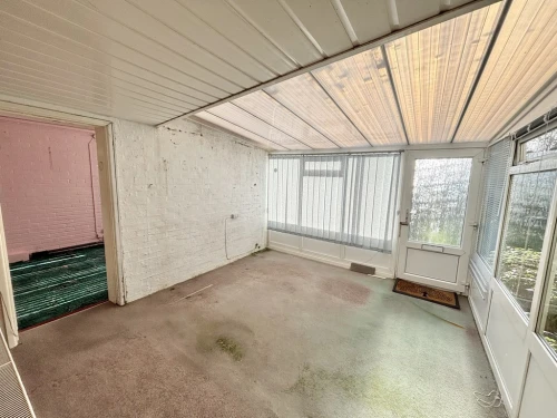 Detached House Main Photo