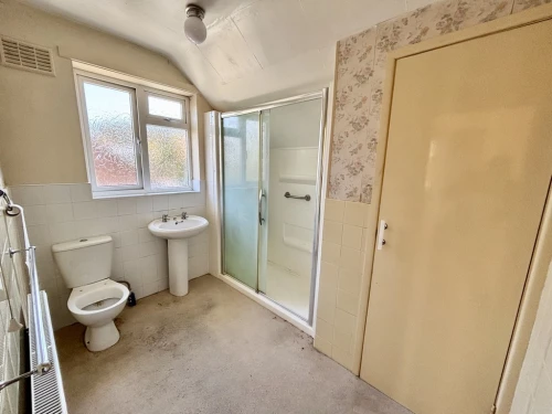 Detached House Main Photo