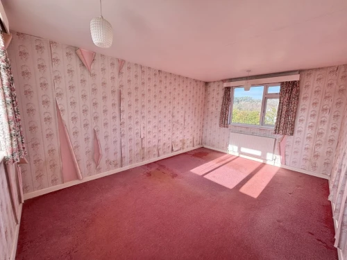 Detached House Main Photo