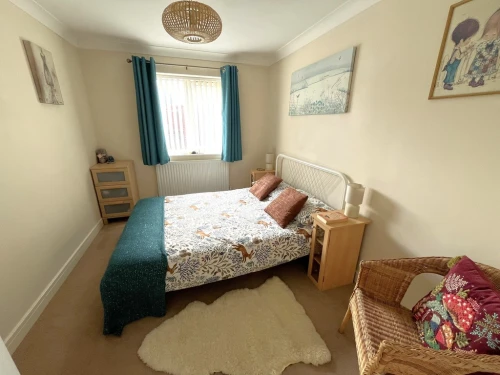 Detached Bungalow Main Photo