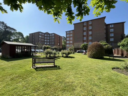 Ground Floor Flat Main Photo