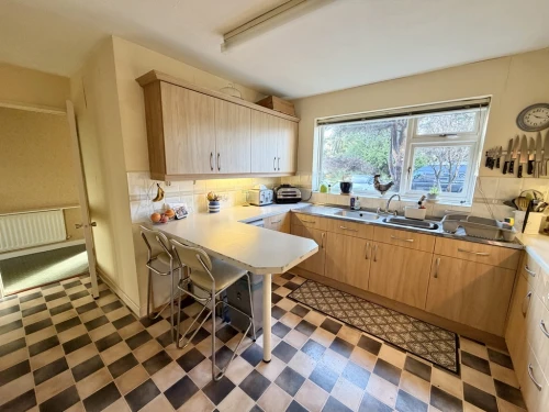 Detached House Main Photo
