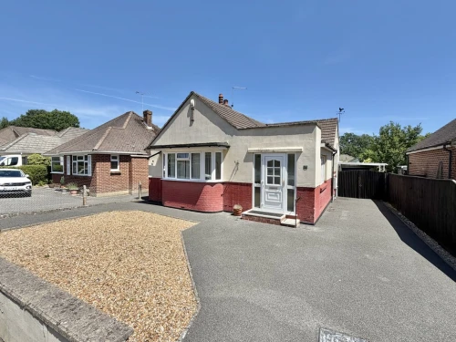 Detached Bungalow Main Photo