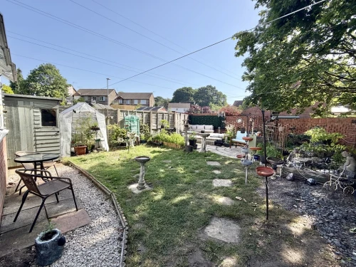 End Terraced House Main Photo