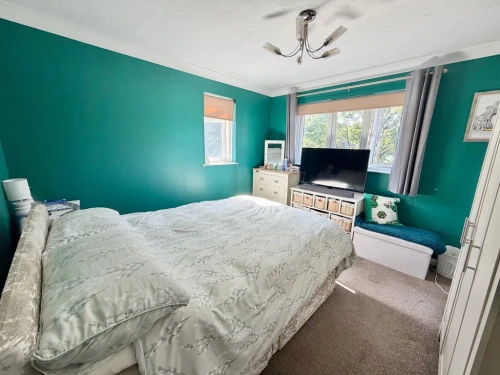 End Terraced House Main Photo