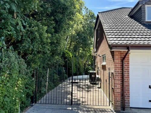Detached House Main Photo