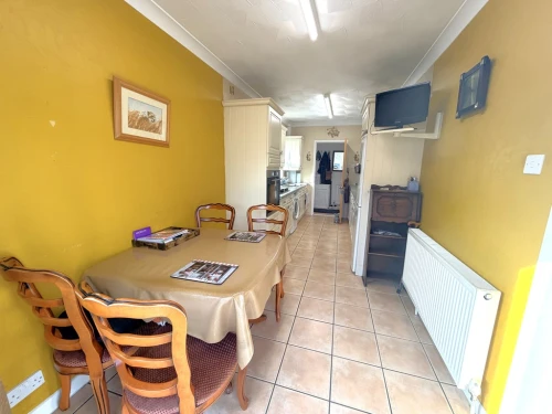 Detached Bungalow Main Photo