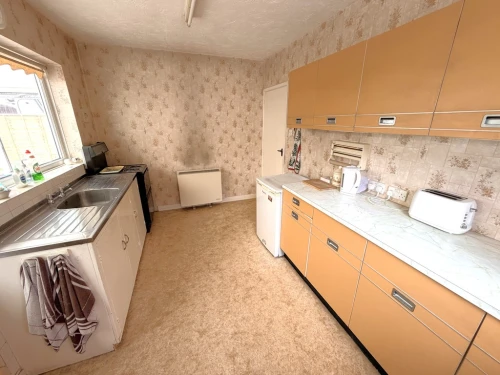 Detached Bungalow Main Photo