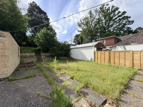 Detached Bungalow Main Photo
