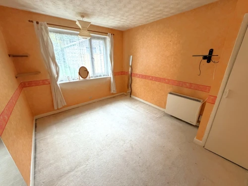 Detached Bungalow Main Photo
