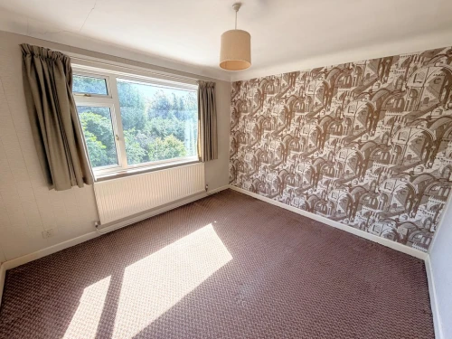 Semi-Detached House Main Photo