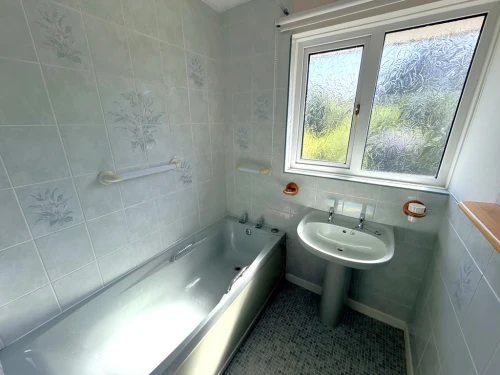 Semi-Detached House Main Photo