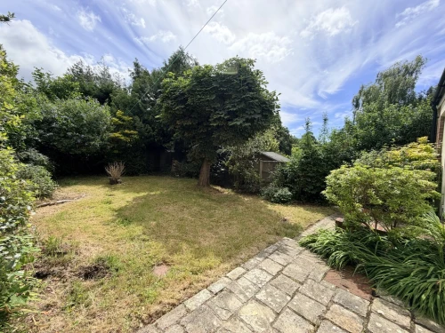 Semi-Detached House Main Photo