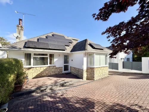 Chalet Bungalow Main Photo