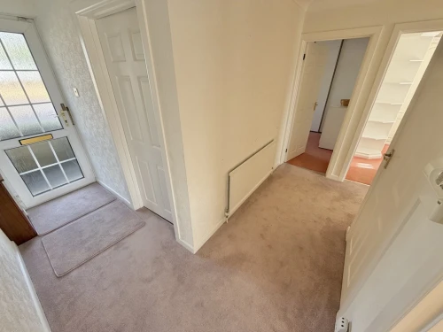 Detached Bungalow Main Photo
