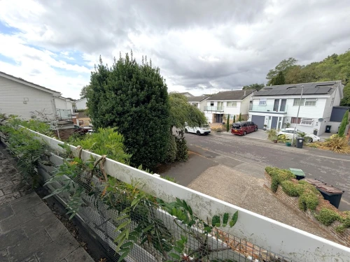 Detached House Main Photo