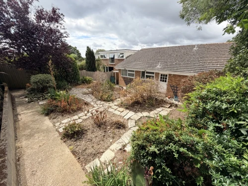 Detached House Main Photo