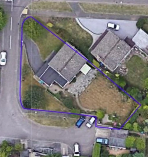 Detached House Main Photo