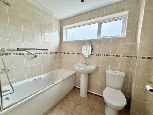 Detached House Main Photo