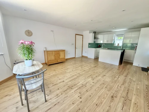 Detached Bungalow Main Photo