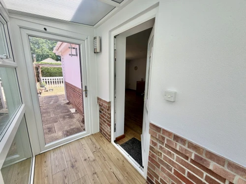 Detached Bungalow Main Photo