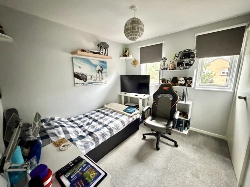End Terraced House Main Photo
