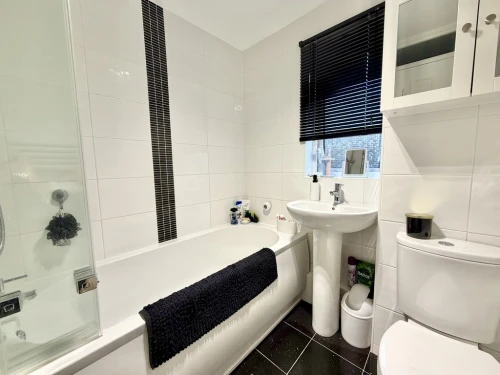 End Terraced House Main Photo