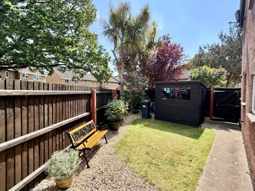 End Terraced House Main Photo