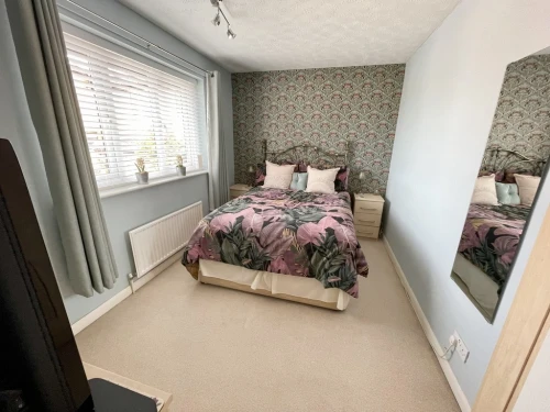 Detached House Main Photo