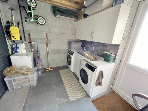 Detached Bungalow Main Photo