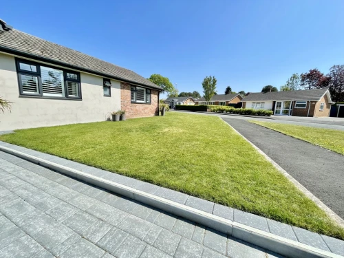 Detached Bungalow Main Photo