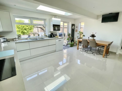 Detached Bungalow Main Photo