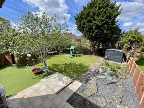 Semi-Detached House Main Photo