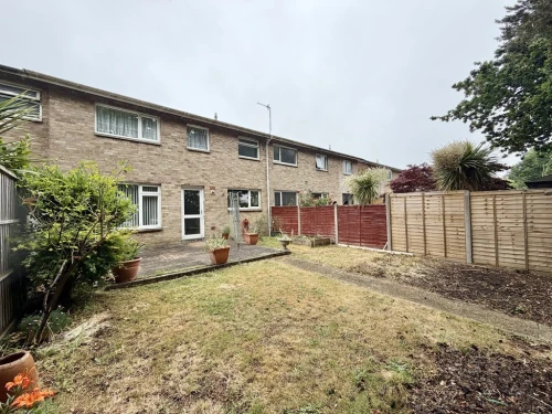 Mid Terraced House Main Photo