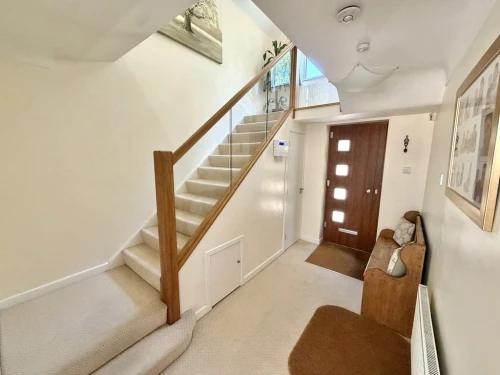 Detached House Main Photo