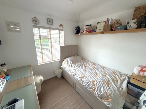 Semi-Detached House Main Photo