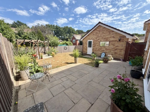 Detached House Main Photo
