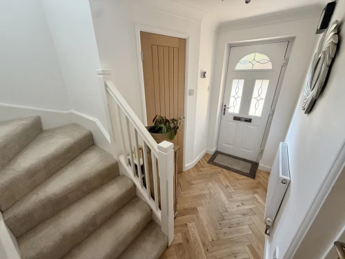 Detached House Main Photo