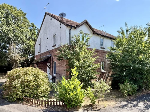 End Terraced House Main Photo