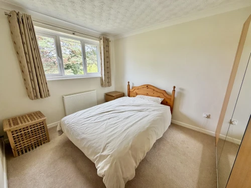 Semi-Detached House Main Photo